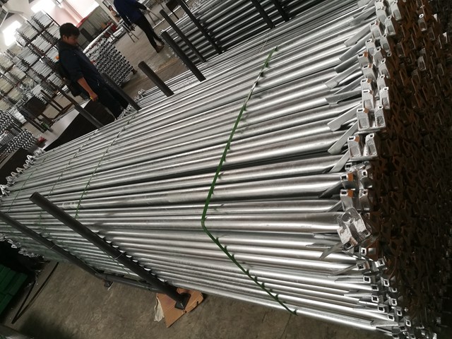 Mainit na Dip Galvanized Ringlock Scaffolding Diagonal Brace